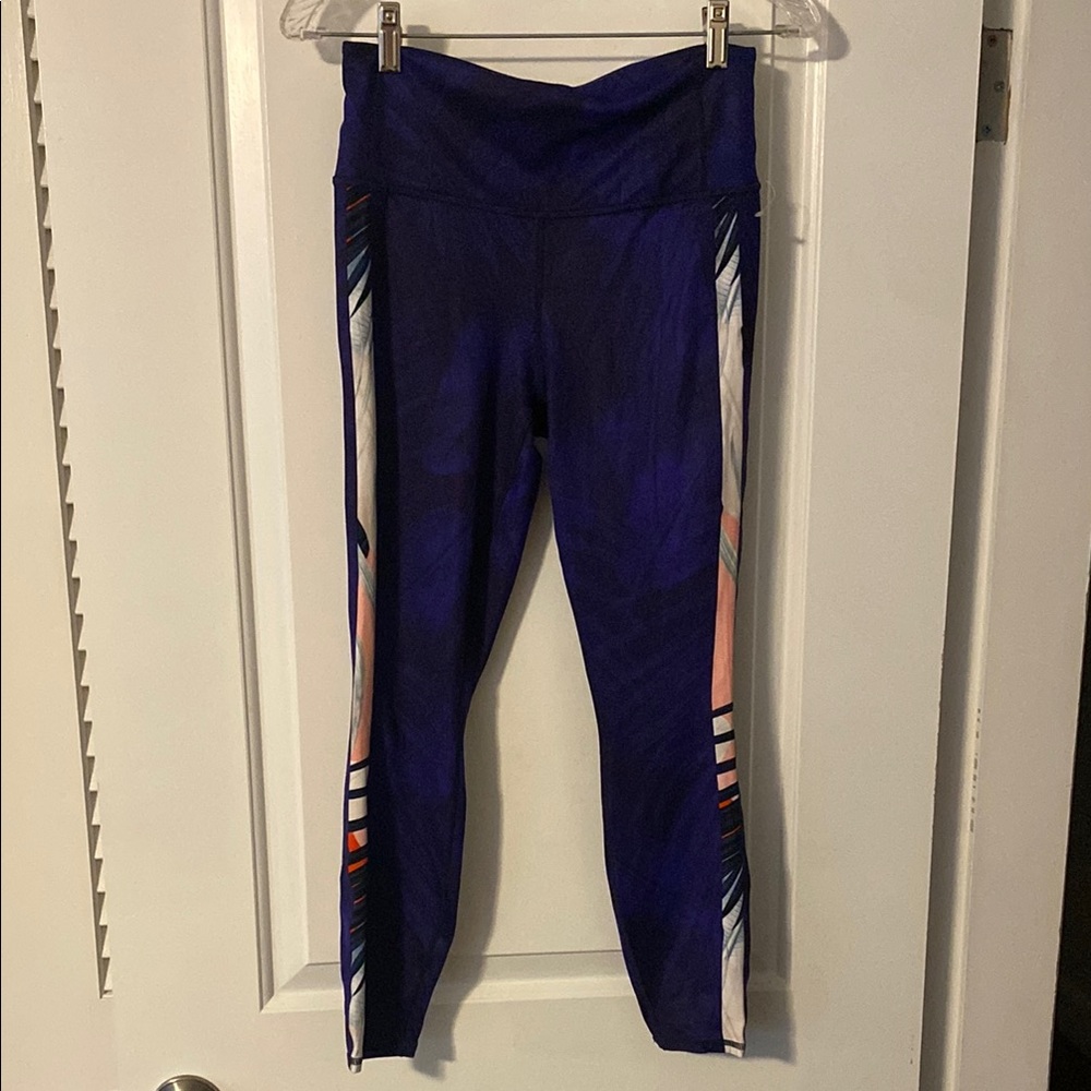 NWOT Athleta Salutation Cropped Blue Palm Print Leggings Size Small